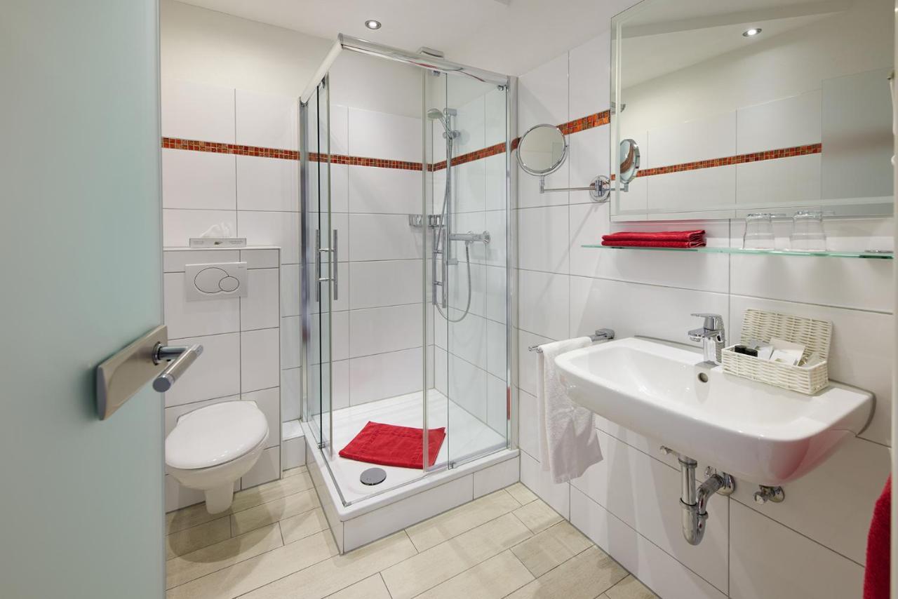 אולסברג Hotel Garni Dorfkammer מראה חיצוני תמונה