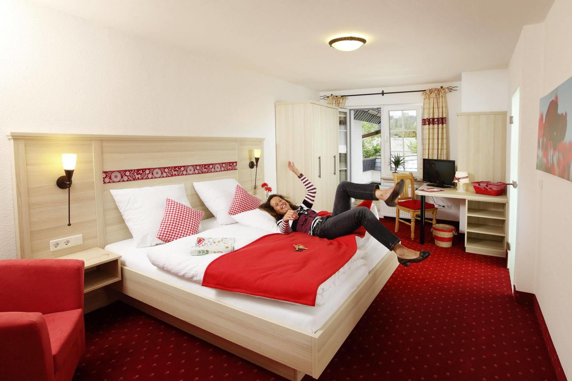 אולסברג Hotel Garni Dorfkammer מראה חיצוני תמונה