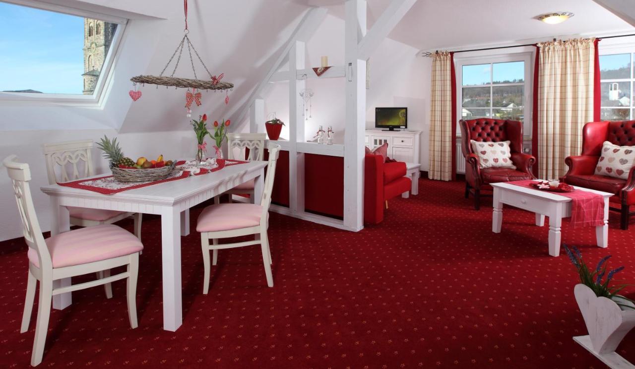 אולסברג Hotel Garni Dorfkammer מראה חיצוני תמונה